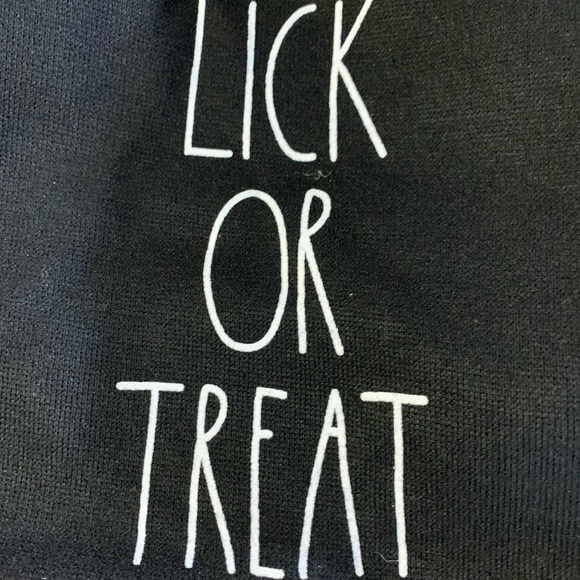 Rae Dunn Pet “LICK OR TREAT” Dog Hoodie Shirt NWT - Picture 3 of 10